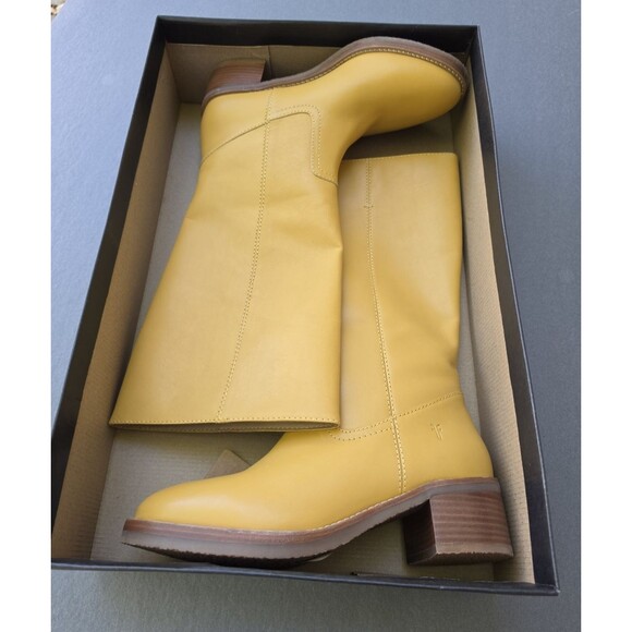 Frye Shoes - NIB Frye Camryn Womens 9 Tall Pull On Boots Leather Banana Yellow  Campus